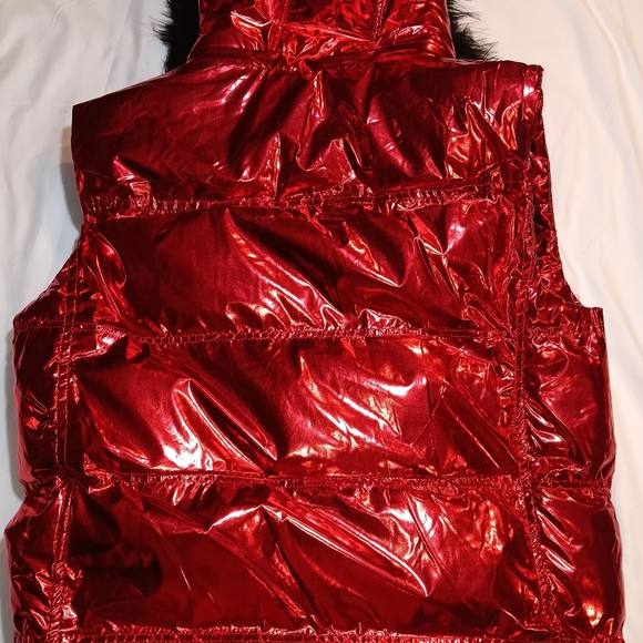 GIFTED LA VEST JACKET WITH HOOD RED WOMENS SMALL 100%POLYESTER - Picture 14 of 14